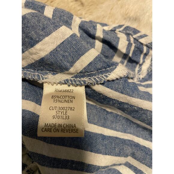 Max Studio short sleeve blue and white striped wrap top size medium NWT - Picture 8 of 8